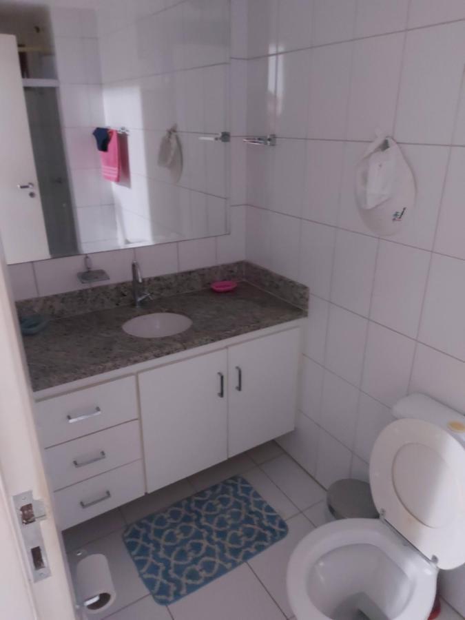 Apartamento Em Guarajuba 200M Da Praia Camacari Exterior photo